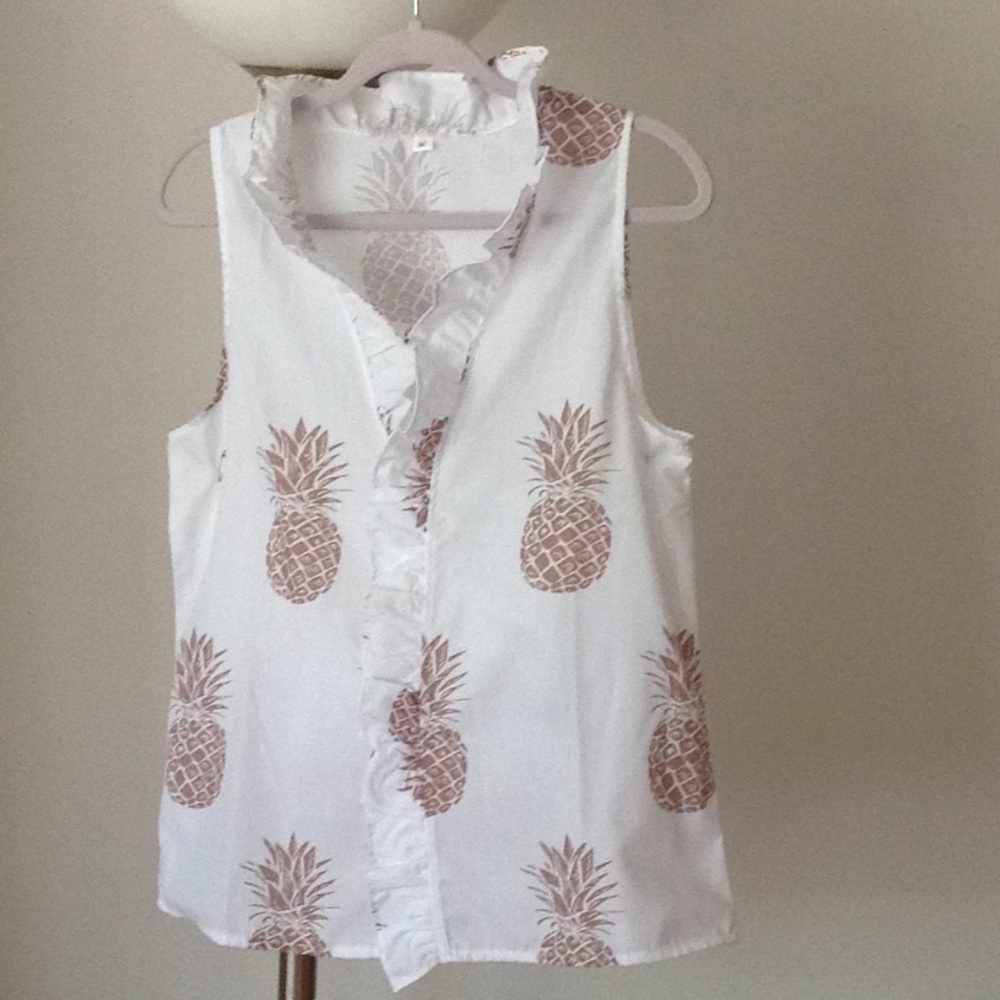 🔥PINEAPPLES - Ruffle Collar Sleeveless White Top - Picture 4 of 6